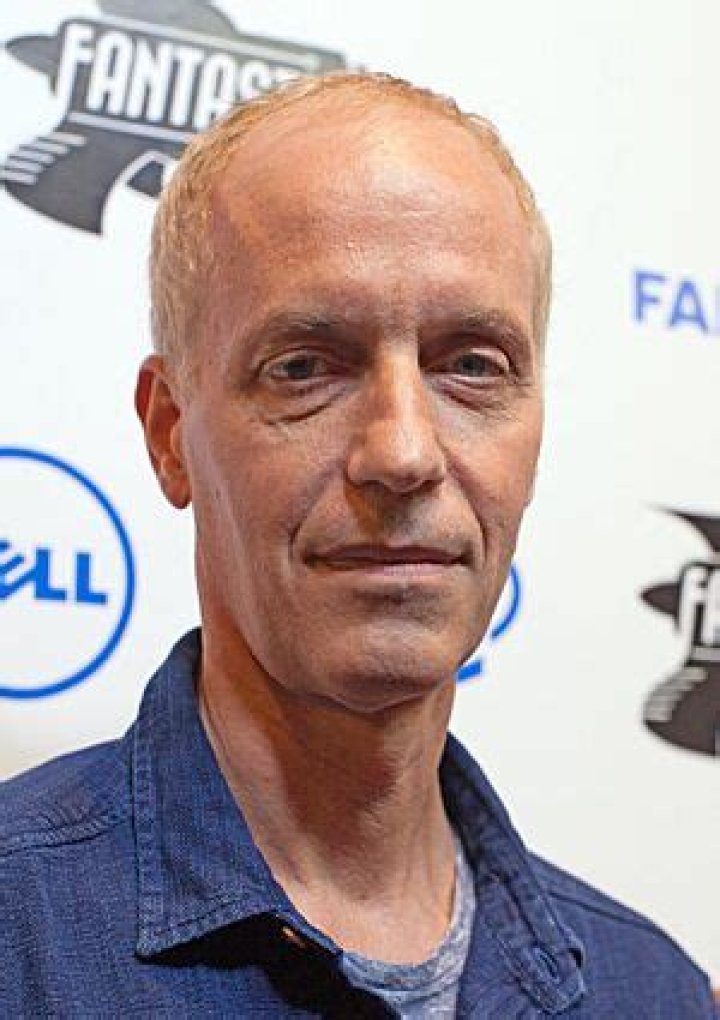 Dan Gilroy Facts