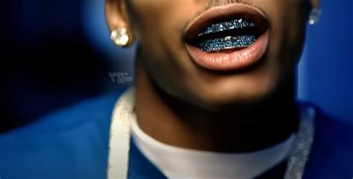 Nelly grills lyrics